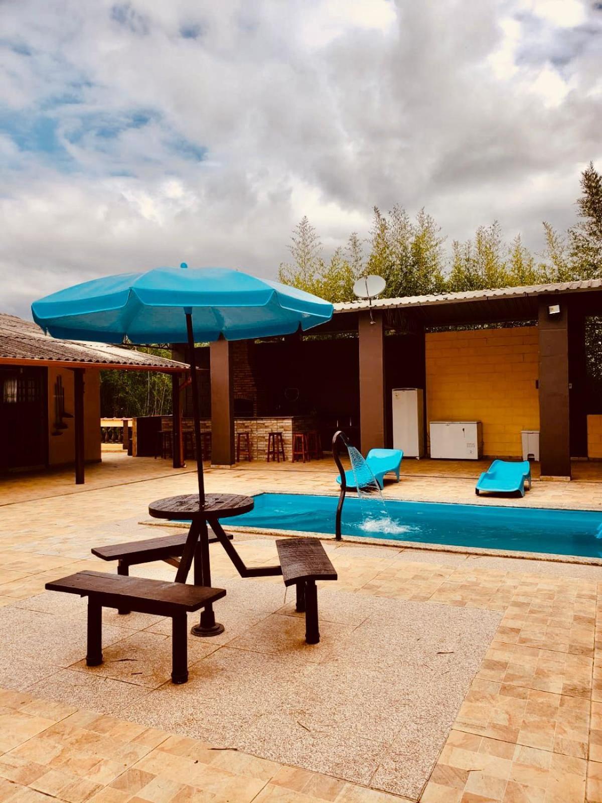 Вілла Chacara Charmosa Com Piscina, Campo De Futebol Гуаратінгета Екстер'єр фото