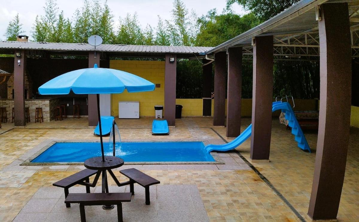 Вілла Chacara Charmosa Com Piscina, Campo De Futebol Гуаратінгета Екстер'єр фото